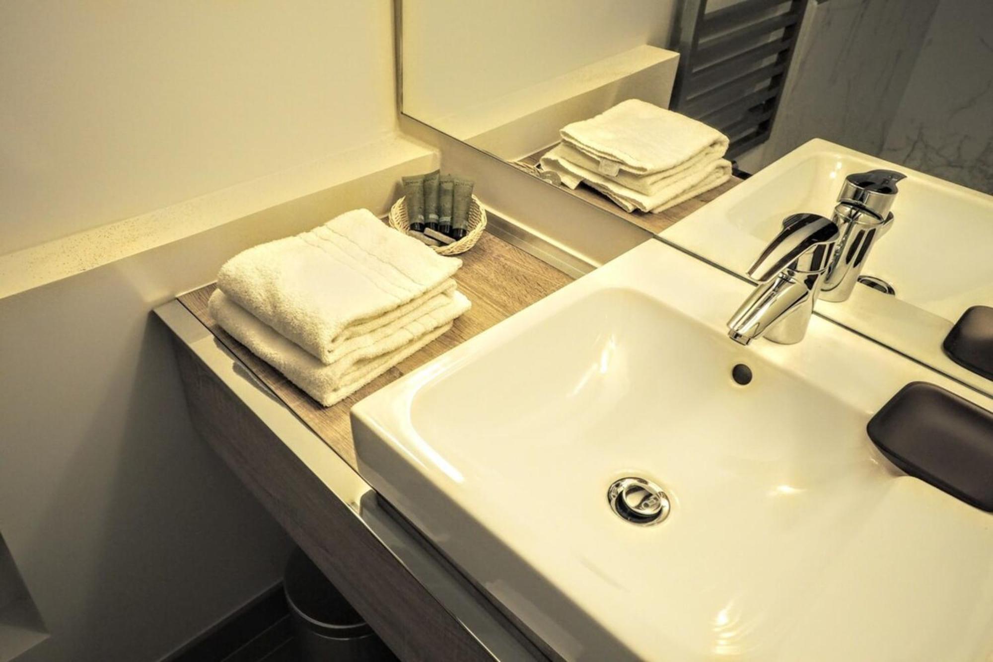 Moliere Chicsuites Παρίσι Εξωτερικό φωτογραφία